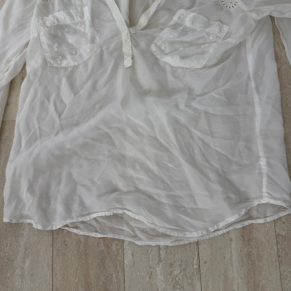 Johnny Was White Embroidered‎ Floral Eyelet Boho Sheer V Neck Blouse Top Size M - Picture 3 of 11